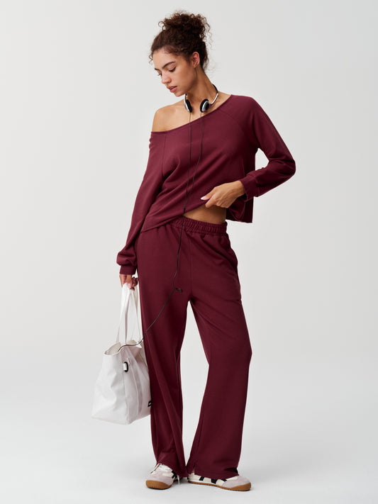 Off-Soulder Crop Top med bukser med brede ben
