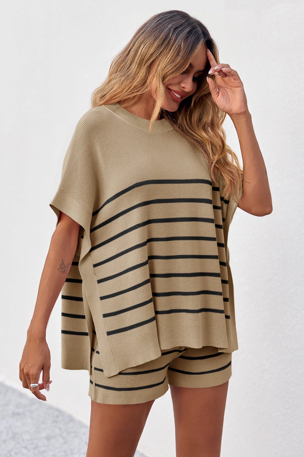 Fisoew Women's Khaki Striped Oversized Lounge Short Sets - Fisoew