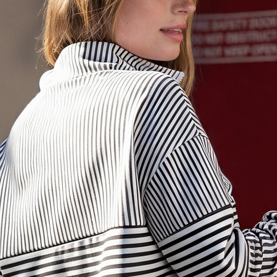 Striped Half Zip Sweatshirts - Fisoew