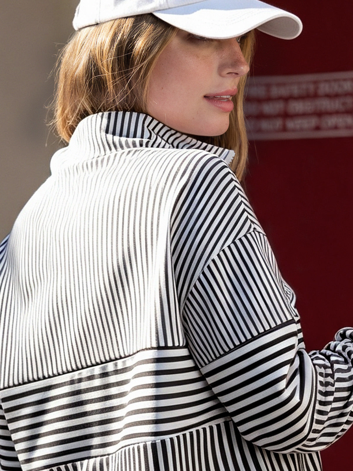 Striped Half Zip Sweatshirts - Fisoew