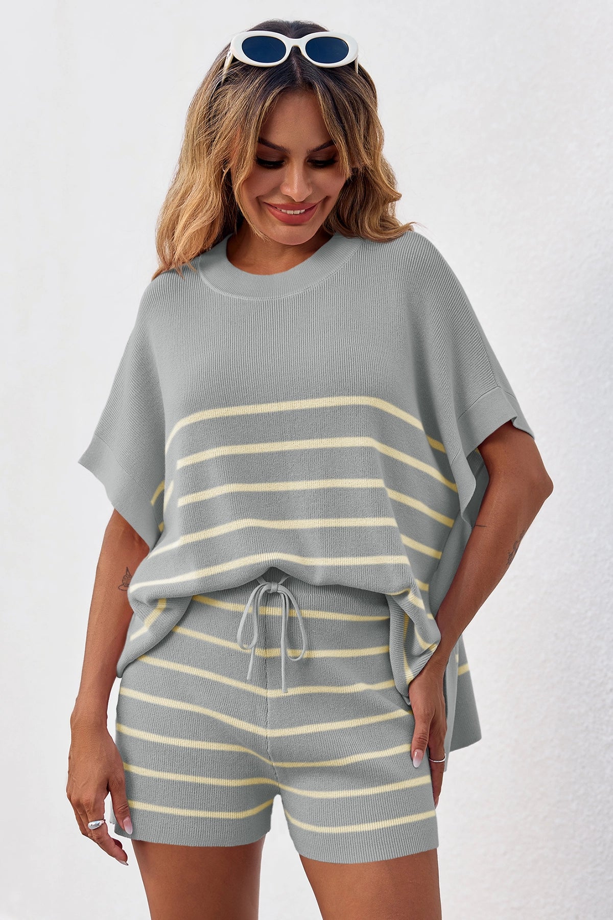 Fisoew Women's Light Grey Striped Oversized Lounge Short Sets - Fisoew