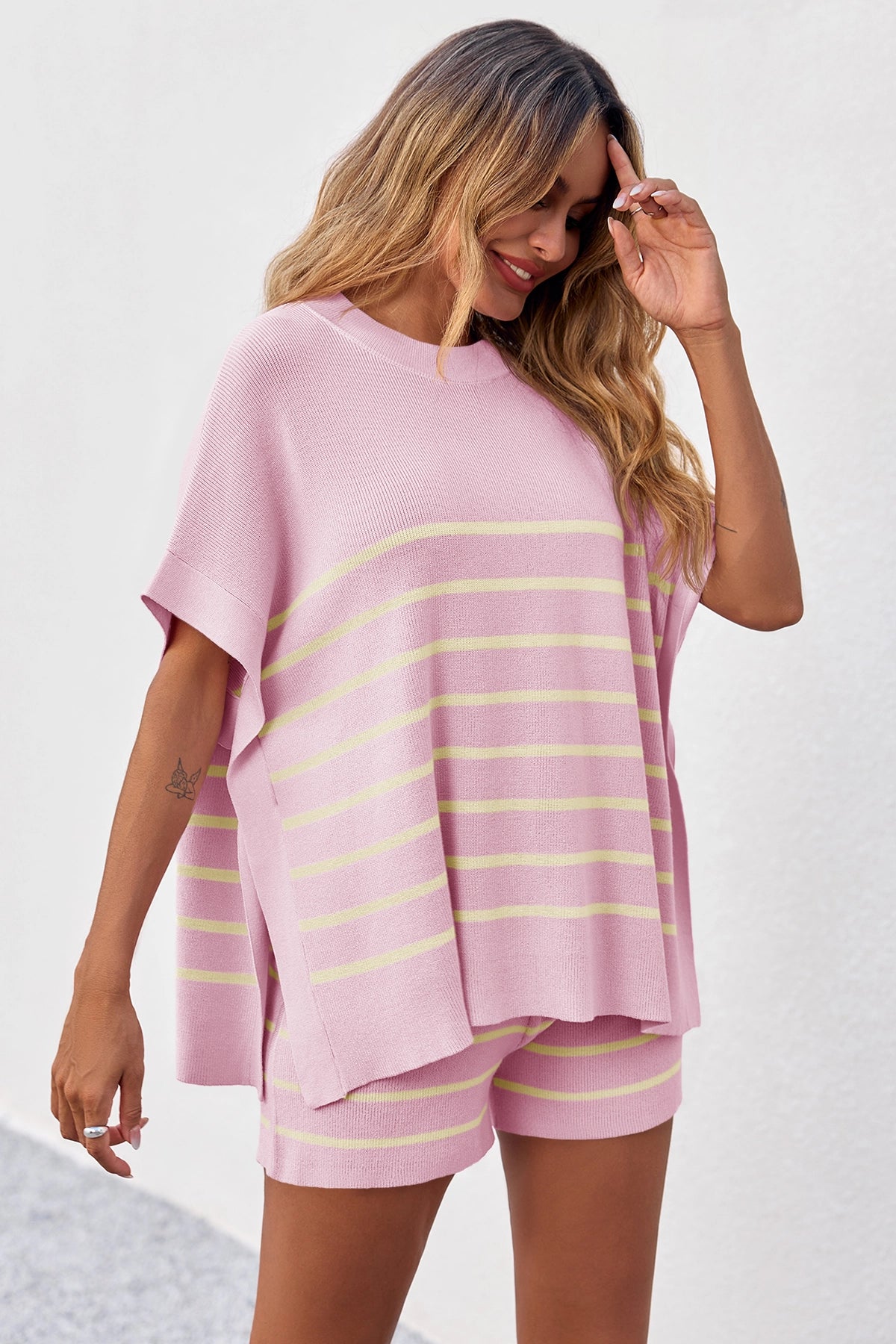 Fisoew Women's Pink Striped Oversized Lounge Short Sets - Fisoew