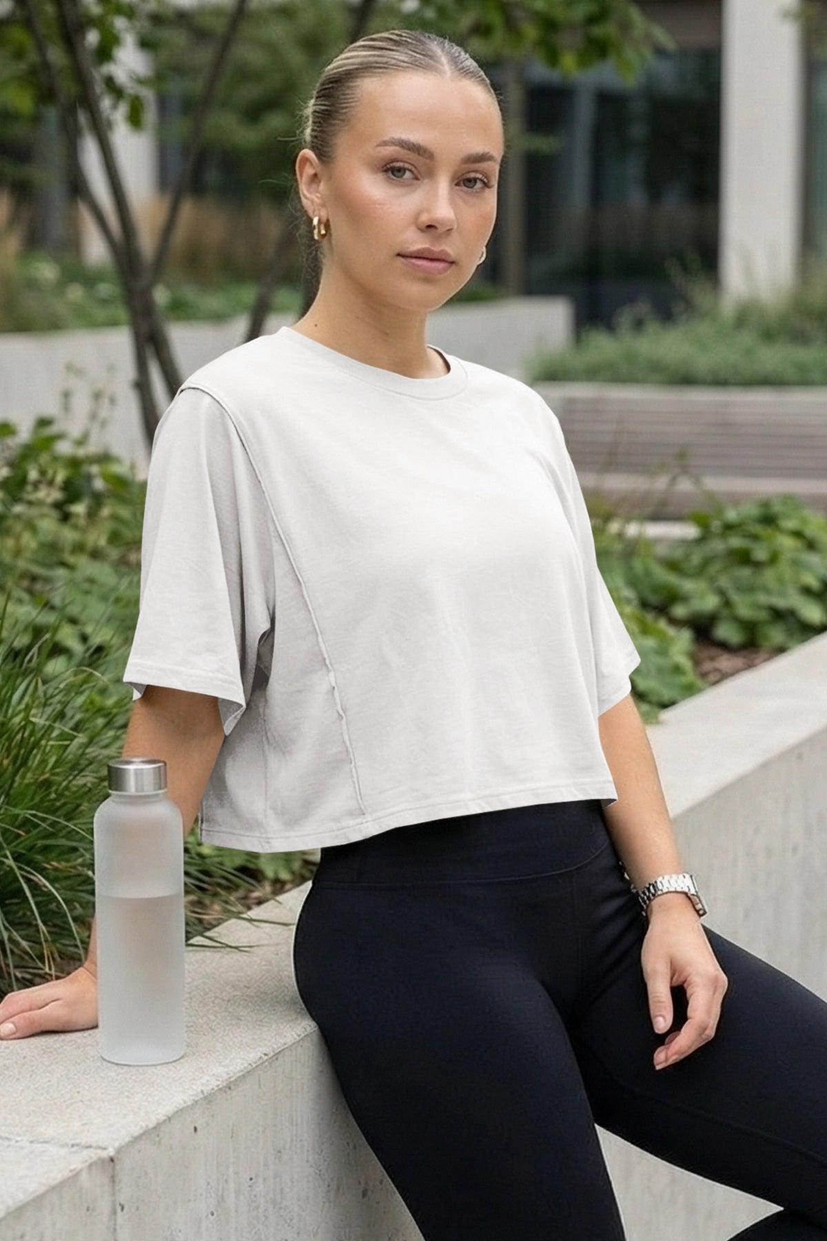 Fisoew Women's White Oversized Crop Tops Summer T-Shirt - Fisoew