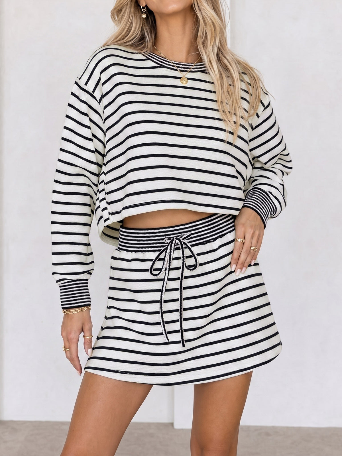 Striped Long Sleeve Crop Tops With Skort Sets - Fisoew