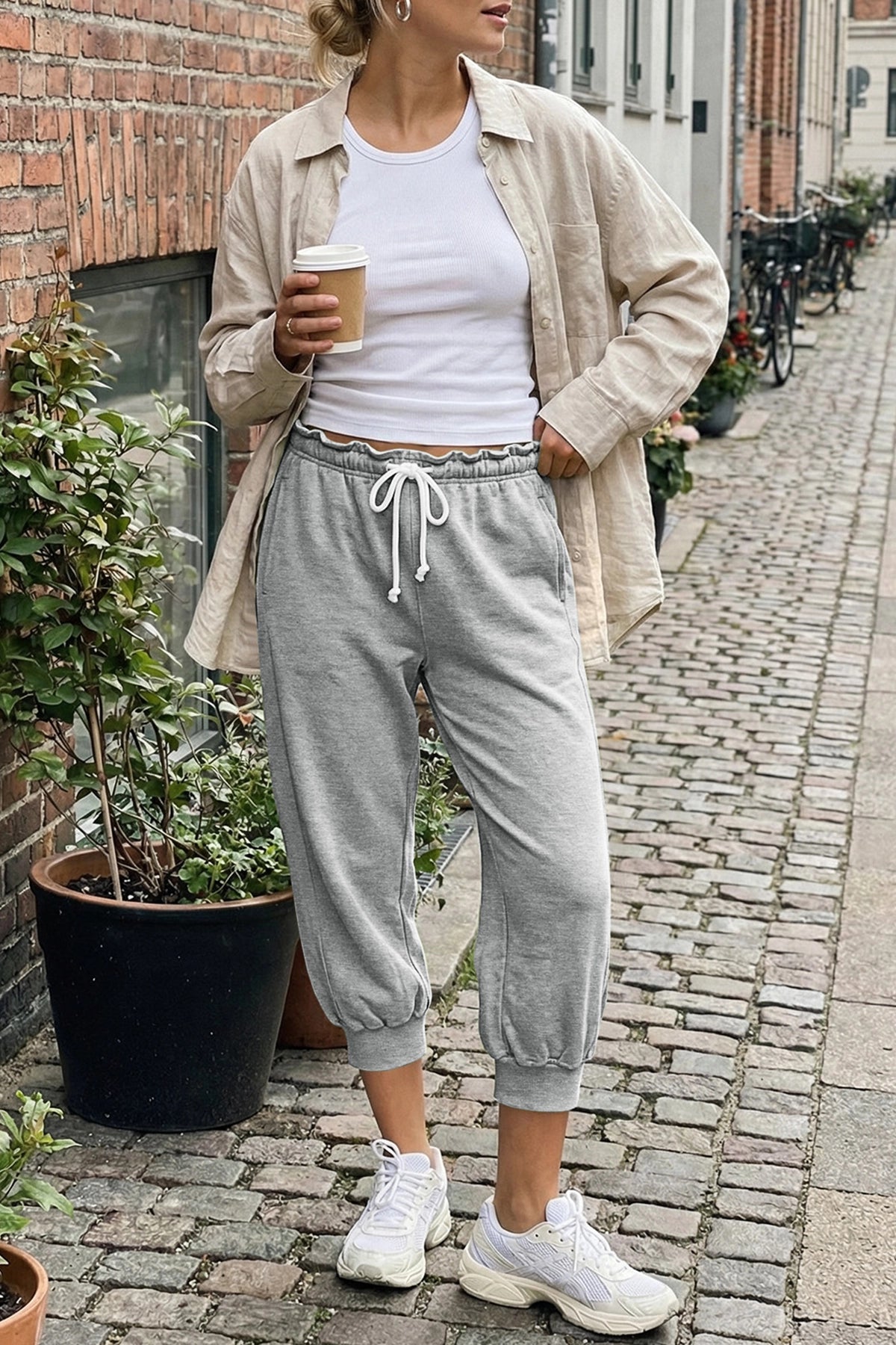 Fisoew Women's Grey Capri Joggers Trendy Drawstring Waist Sweatpants - Fisoew