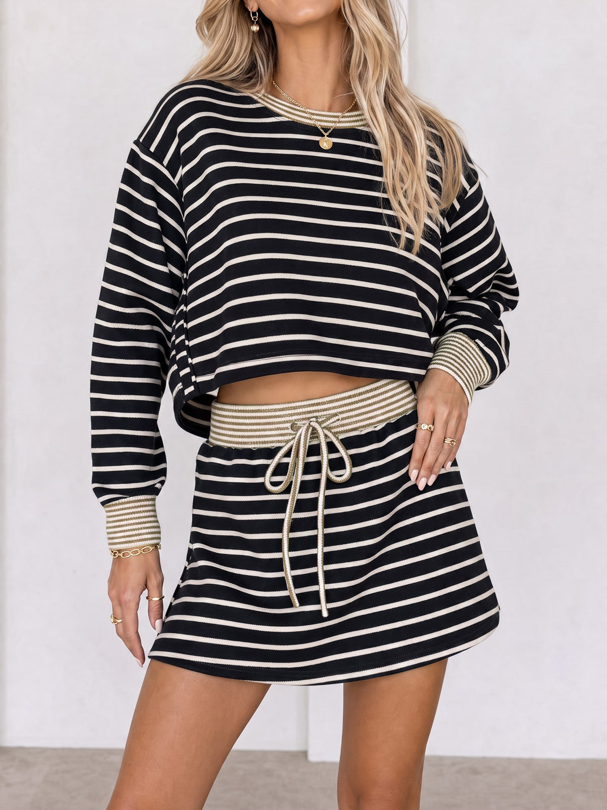 Striped Long Sleeve Crop Tops With Skort Sets - Fisoew