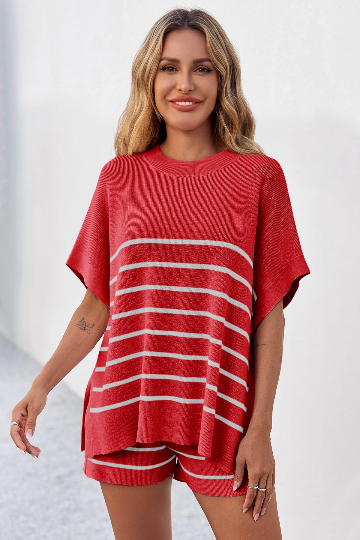 Fisoew Women's Red Striped Oversized Lounge Short Sets - Fisoew