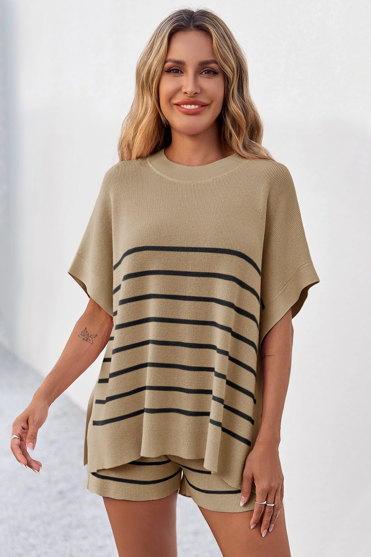 Fisoew Women's Khaki Striped Oversized Lounge Short Sets - Fisoew
