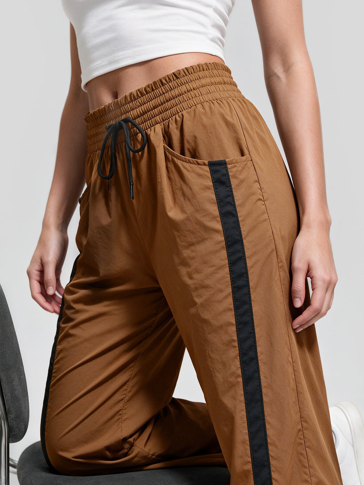 Drawstring Elastic Contrast Color Pants - Fisoew